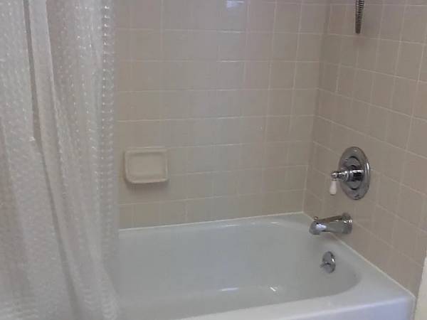 1BR/1BA Single Family House on Washington Ave · Sunnyvale photo 2