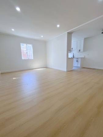 2BR/1BA Apartment · Brooklyn photo 4