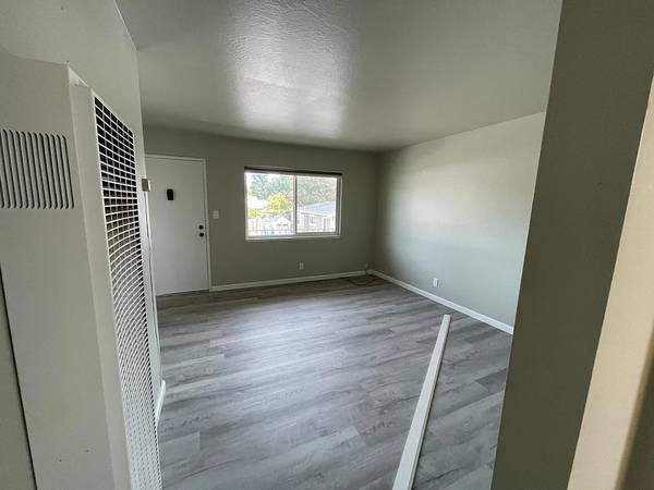 1BR/1BA Apartment · Hayward photo 3