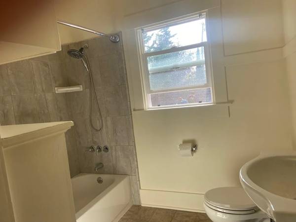 1BR/1BA In Law Adu on Glenwood Ave · Santa Cruz photo 3