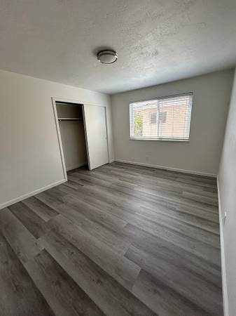 2BR/1BA Single Family House on Knolls Dr · Santa Rosa photo 4