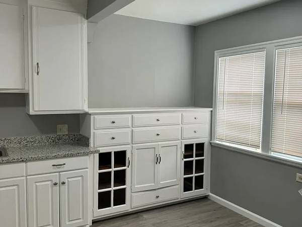 1BR/1BA Single Family House on 47th St · Oakland photo 5