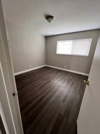 2BR/2BA Condo on Braddock Ct · Campbell photo 4