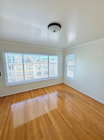 1BR/1BA Apartment on Fulton St · San Francisco photo 3