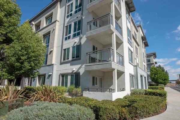 Prime Dublin Location, Great For Commuters &amp; Roommates! 4 Bed, 3 Bath, Near Shopping Walk &amp; To Bart!! photo 2
