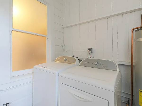 2BR/1BA Apartment · San Francisco photo 4