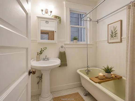 2BR/1BA Apartment · San Francisco photo 3