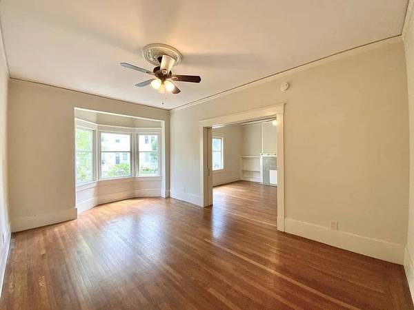 1BR/1BA Apartment · San Francisco photo 3