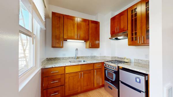 Apartments on Post St - 34 · San Francisco photo 2
