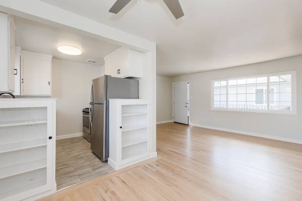2BR/1BA Apartment · San Carlos photo 3