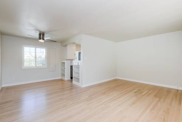 2BR/1BA Apartment · San Carlos photo 5