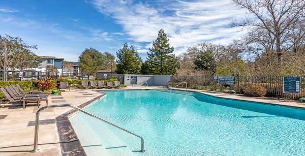 Apartments on Quigg Dr. · Santa Rosa photo 4
