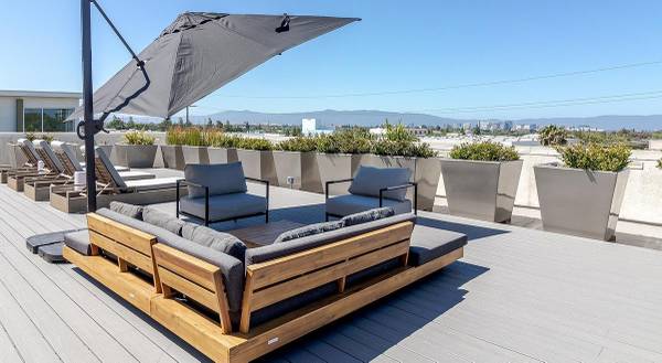 Apartments on Newbury Park Drive · San Jose