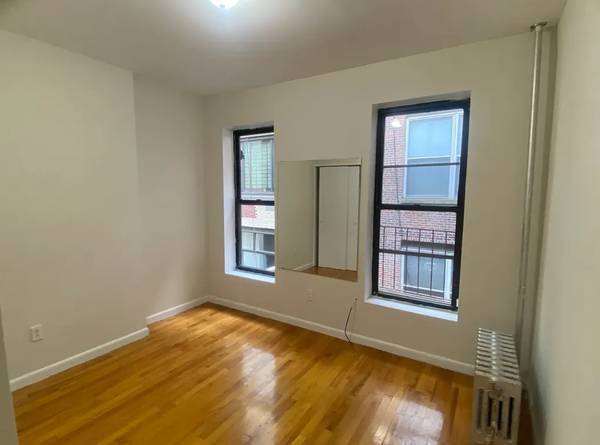 1BR/1BA Other on W 56th St · New York photo 2