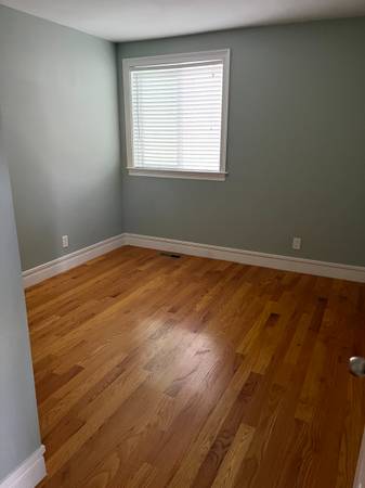 2BR/1BA Duplex · San Mateo photo 2