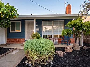 3BR/2BA Single Family House on Lawndale Ave · San Leandro photo 2