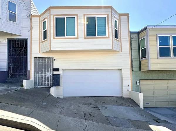 2BR/1BA Single Family House on Bishop St · San Francisco photo 2