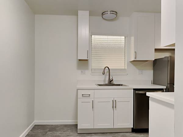 Apartments on Monte Vista Ave · Oakland photo 3