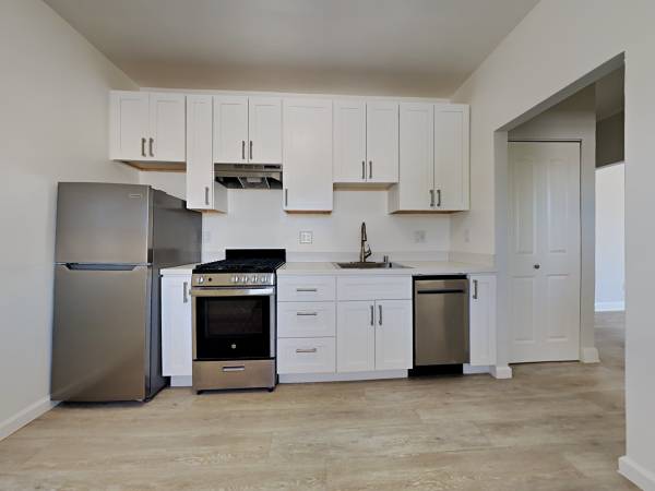 Apartments on Alcatraz Ave · Oakland