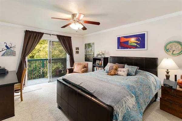 2BR/3BA Condo on Mission Dr · Palo Alto photo 2