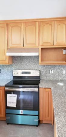 2BR/1BA Apartment · Palo Alto photo 2