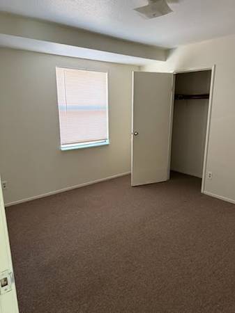 2BR/1BA Duplex · Oakland photo 3