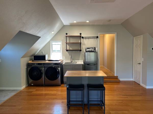 1BR/1BA Apartment · Santa Rosa photo 4