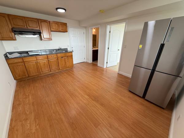 2BR/1BA In Law Adu on Vernon St · Daly City photo 2
