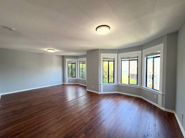2BR/1BA Flat on Folsom St · San Francisco photo 4