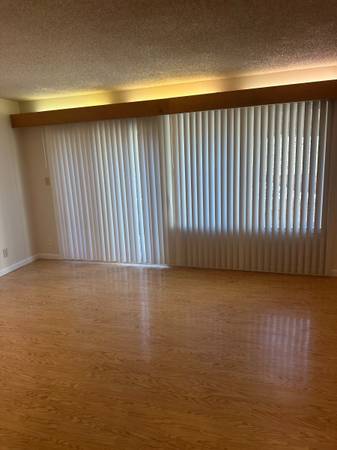 2BR/2BA Townhouse on Rincon Road · El Sobrante photo 3