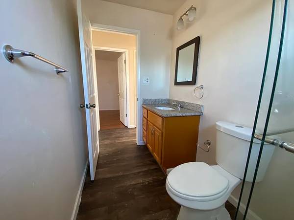 Apartments on Shepherd Ave · Hayward photo 5