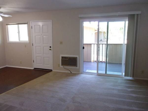 245 W California Ave photo 4