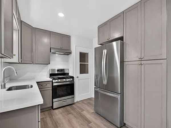 Apartments on 31st St · Astoria