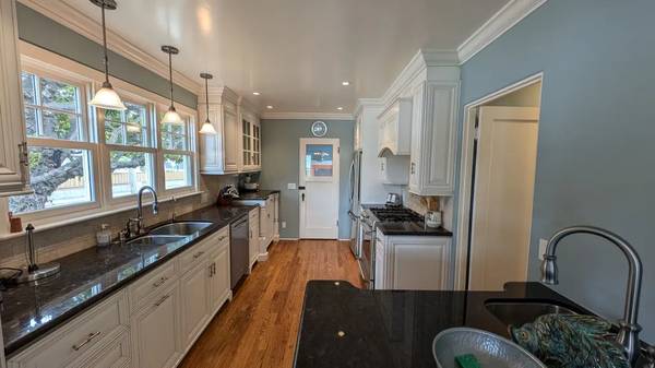 Houses on Seaview Ave · Santa Cruz photo 5