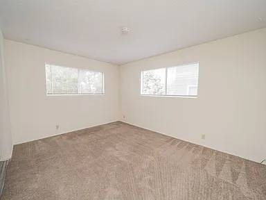 33 Moss Avenue, Oakland, CA 94610 photo 3