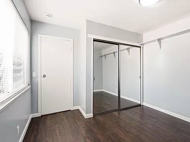 2BR/1BA Duplex on Pierce St · Albany photo 3