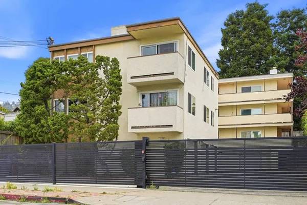 2BR/1BA Condo on Oxford St · Berkeley