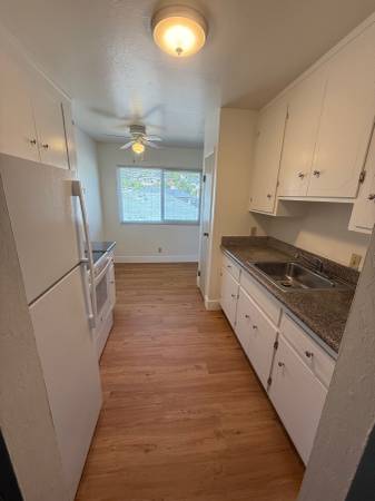 2BR/1BA Apartment · Hayward photo 5