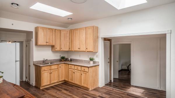 2BR/2BA In-Law · Concord photo 2