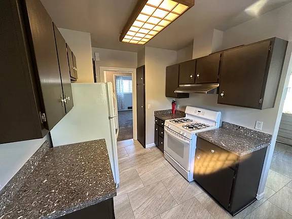1BR/1BA Single Family House on Briggs Avenue · Alameda photo 3