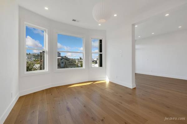 3BR/2BA Apartment · San Francisco photo 5