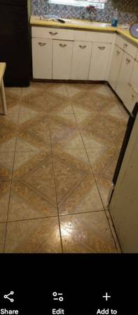 2BR/1BA Apartment · Oakland photo 2