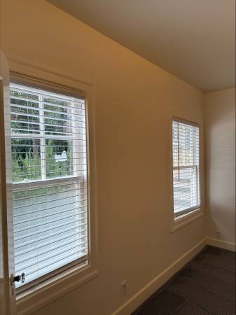 1BR/1BA Apartment · Oakland photo 5