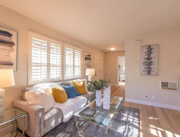 Townhouses on Vista Avenue · Palo Alto photo 5