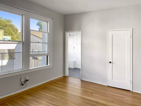 2338 Channing Way Berkeley, CA 94704 photo 3