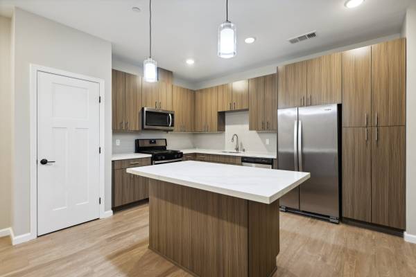 Apartments on Baywood Drive · Petaluma photo 5