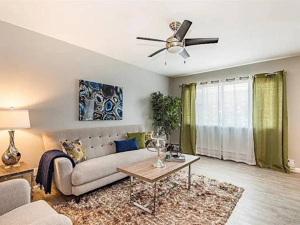 3680 Greenlee Drive, Unit 11 Rental photo 5