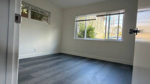 2BR/1BA Apartment on Sacramento St · Berkeley photo 3
