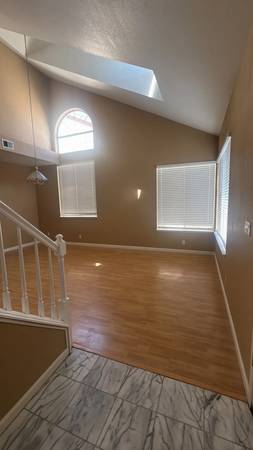 181 Summerwind Dr Milpitas, CA 95035 photo 2