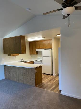 Apartments on 14th St · Santa Rosa photo 2